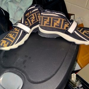 Women's Black Rockoko Sneaker